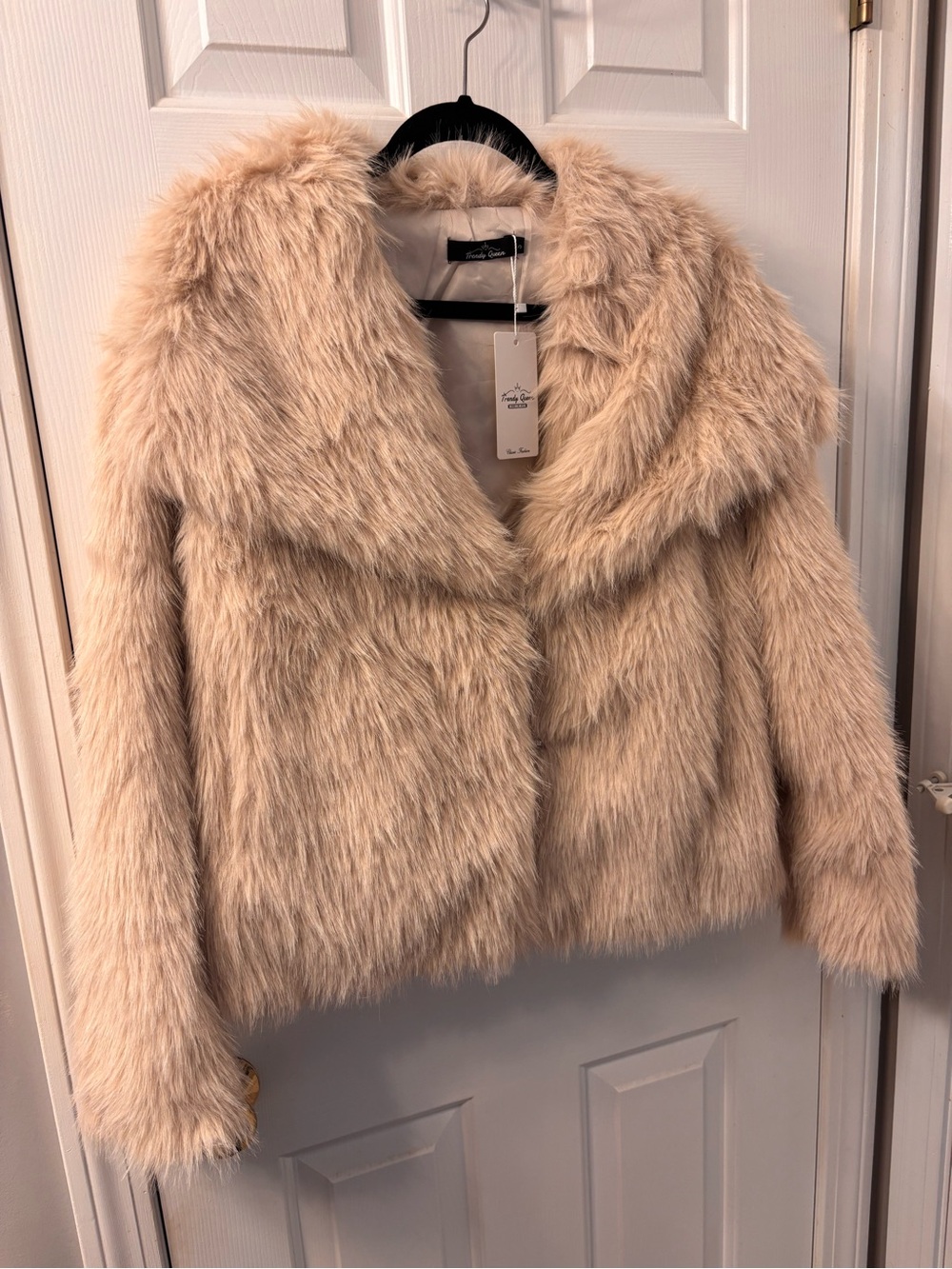 Plush Light Beige Teddy Jacket - Unbranded